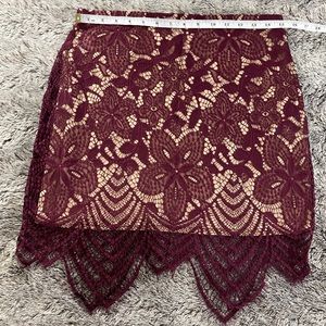 Express Lace Mini Skirt Floral Burgundy